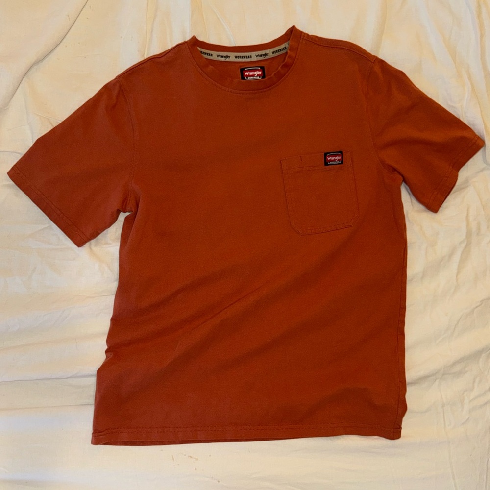 Wrangler Men's Rust Short Sleeve Tee